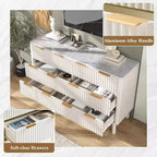 Commode cannelée à 6 tiroirs avec plateau en faux marbre, commode de 137 cm de large pour chambre, salon, couloir, entrée, blanc